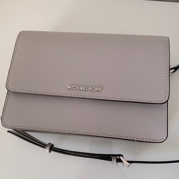 Micheal Kors Crossbody Flap Handbag purse Bag - Picture 6 of 14